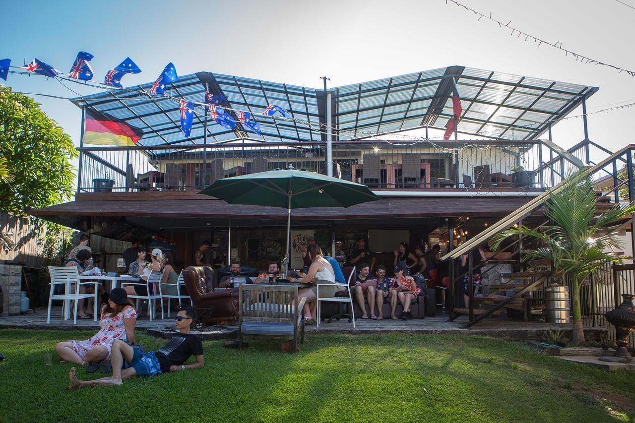 Backpackers Gladstone
